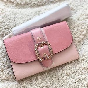 🌸 Coach Wristlet & Crossbody Bag 🌸